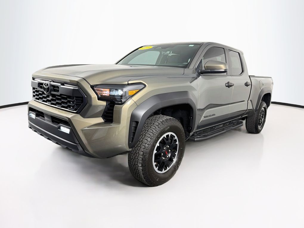 2025 Toyota Tacoma TRD Off Road Image 1 of 35