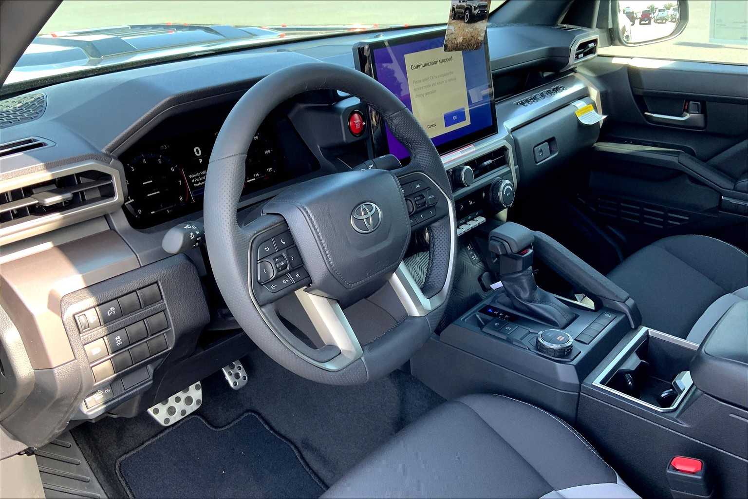 Vehicle image 9 of 22