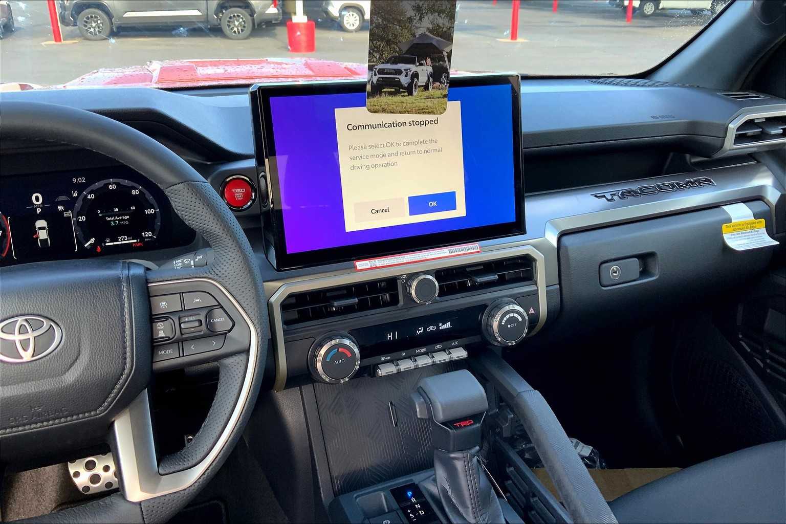 Vehicle image 7 of 22