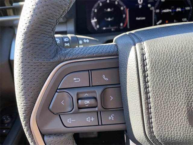 2025 Toyota Tacoma TRD Sport Image 12 of 15