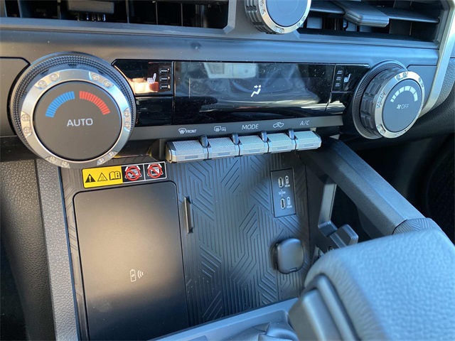 2025 Toyota Tacoma TRD Sport Image 15 of 15