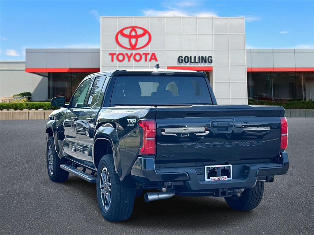 Vehicle image 5 of 32