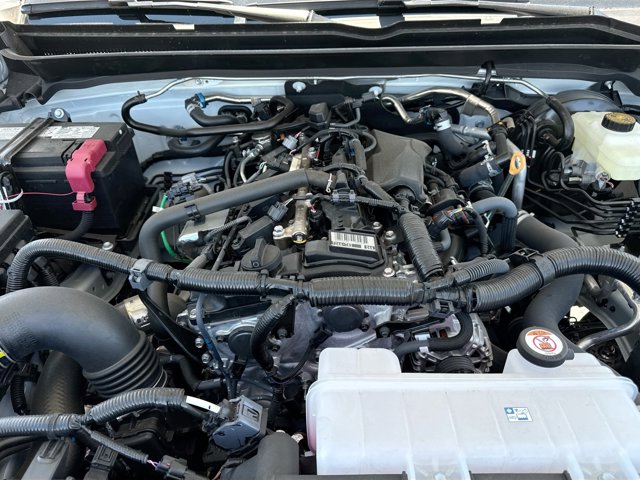 Vehicle image 9 of 30