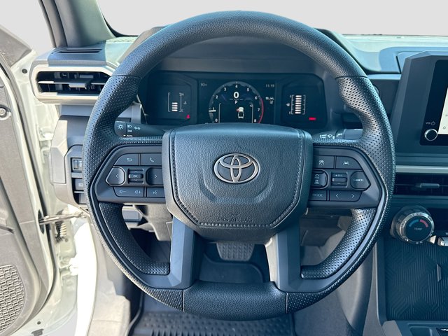 Vehicle image 17 of 30