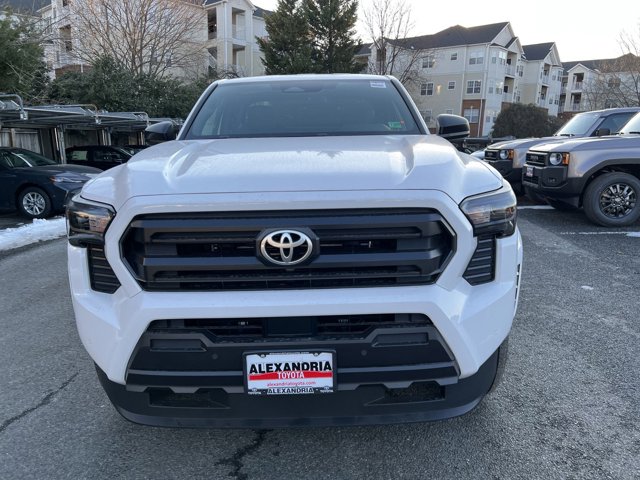 Vehicle image 3 of 10