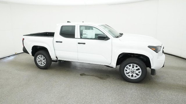 Vehicle image 9 of 32