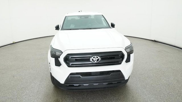 Vehicle image 7 of 32