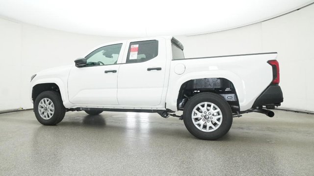 Vehicle image 23 of 32