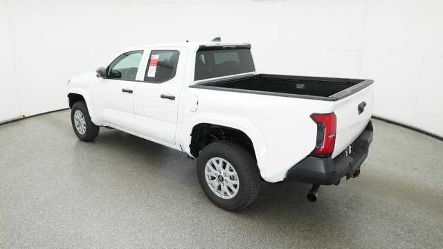 Vehicle image 24 of 32