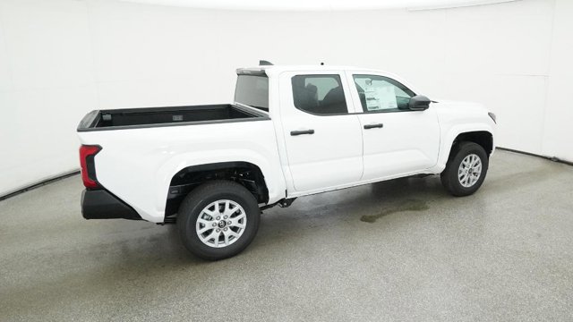 Vehicle image 20 of 32