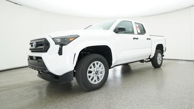 Vehicle image 6 of 32