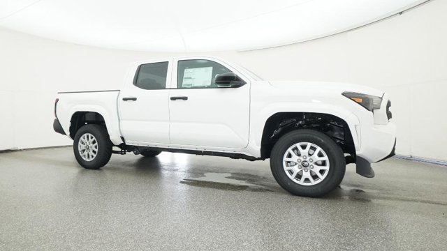 Vehicle image 9 of 32