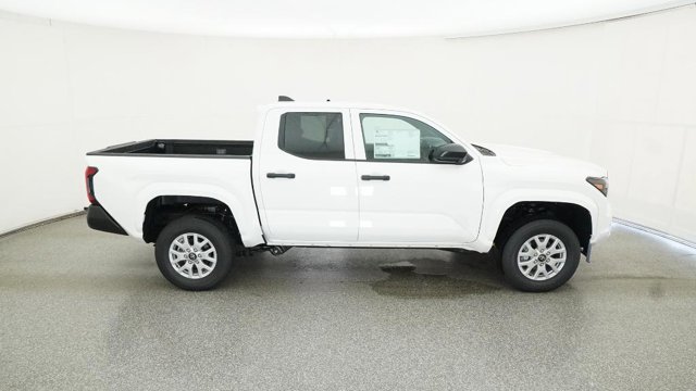 Vehicle image 15 of 32