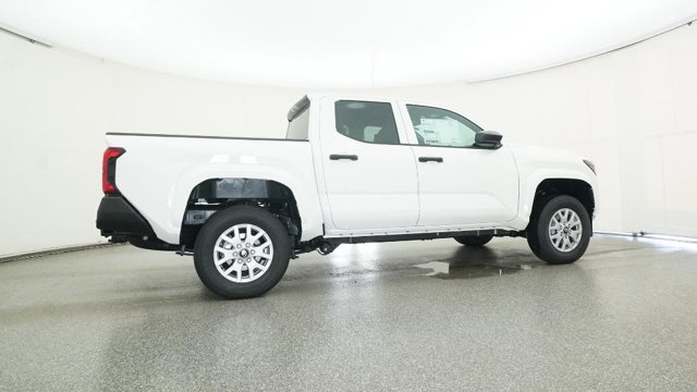 Vehicle image 18 of 32