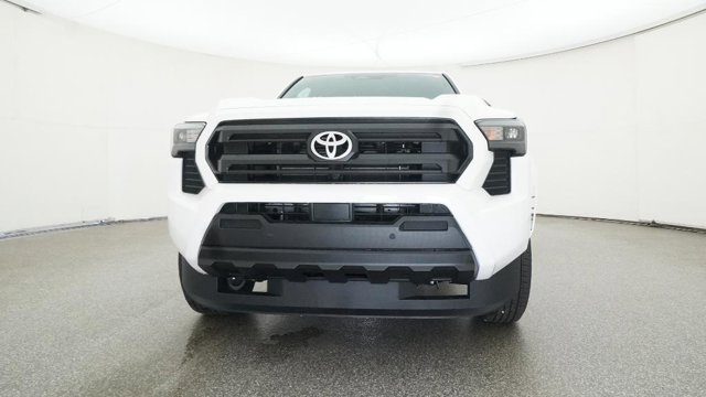 Vehicle image 6 of 32