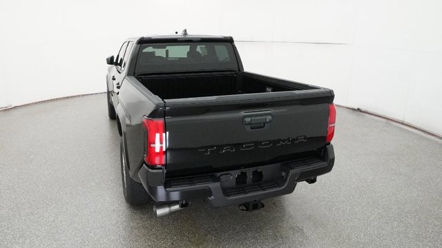 Vehicle image 31 of 32