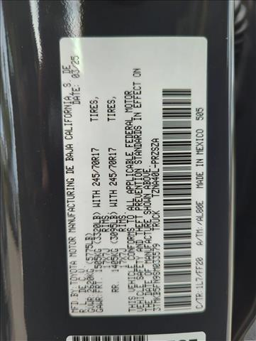 Vehicle image 18 of 18