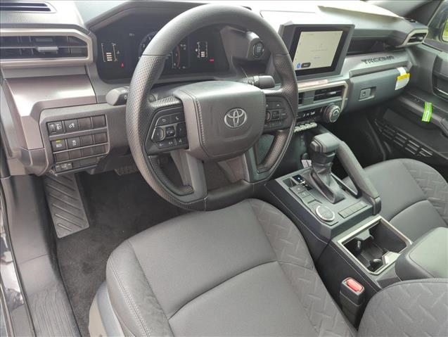 Vehicle image 8 of 18
