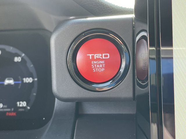 Vehicle image 27 of 30