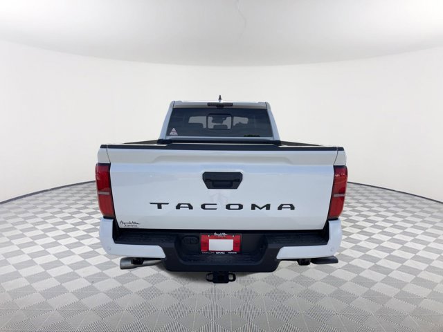 Vehicle image 4 of 30