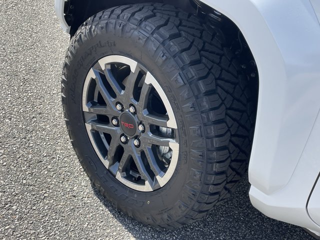 Vehicle image 29 of 30