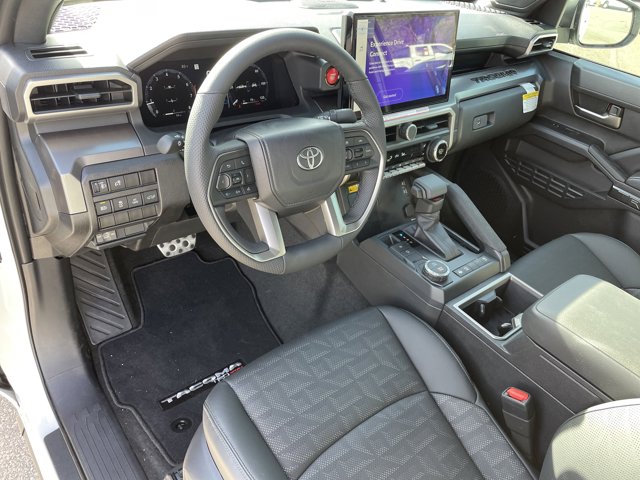 Vehicle image 10 of 30