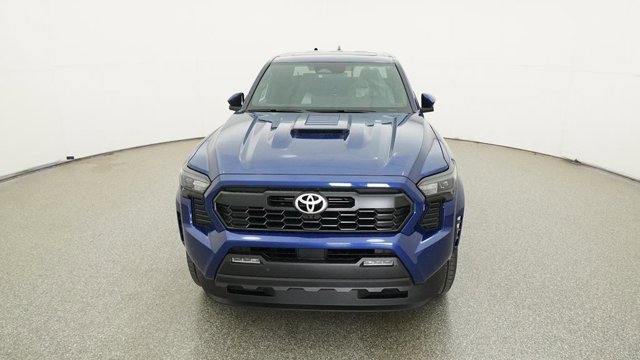 Vehicle image 4 of 33