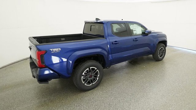 Vehicle image 13 of 33