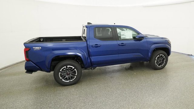 Vehicle image 3 of 33