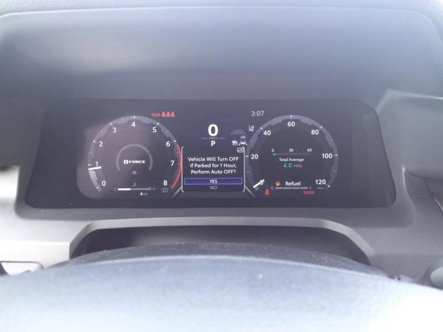 Vehicle image 15 of 21