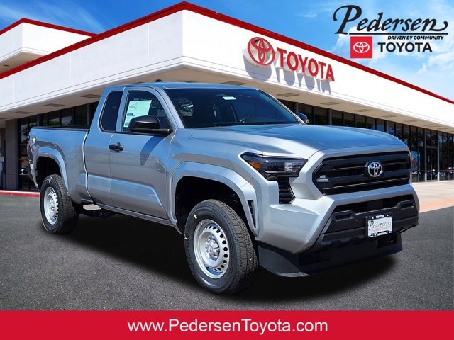 Vehicle image 4 of 12