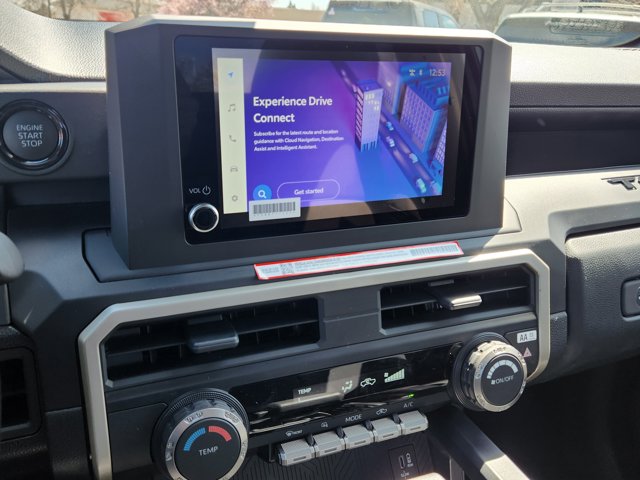Vehicle image 11 of 12