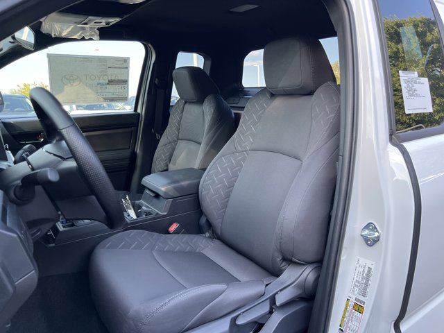 2025 Toyota Tacoma SR Image 8 of 10