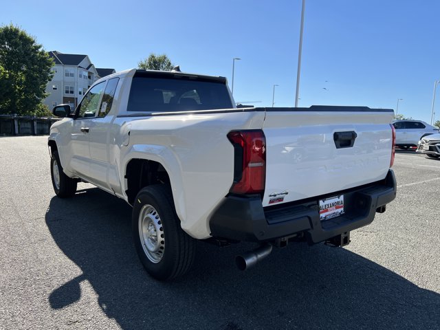 2025 Toyota Tacoma SR Image 5 of 10
