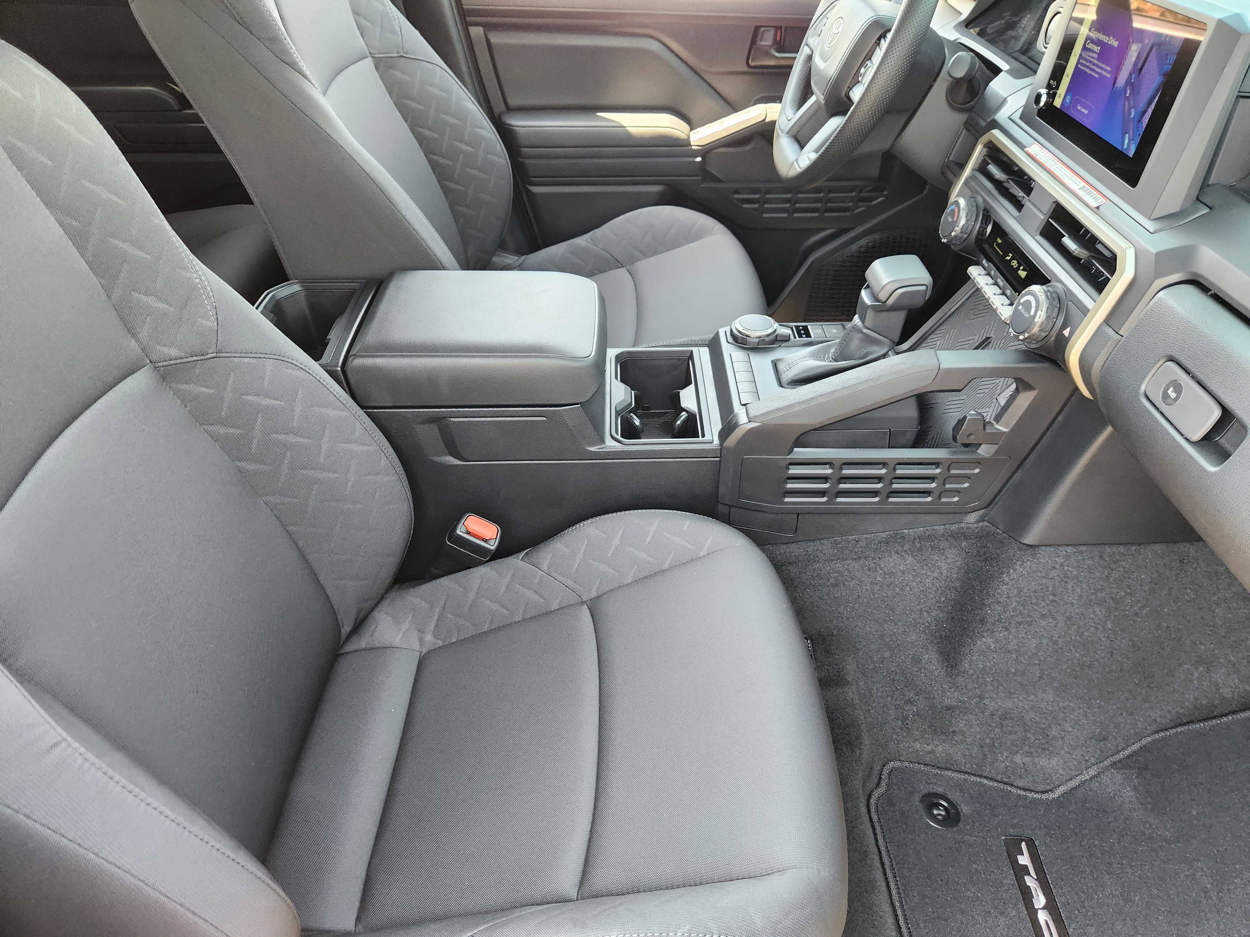 Vehicle image 10 of 22