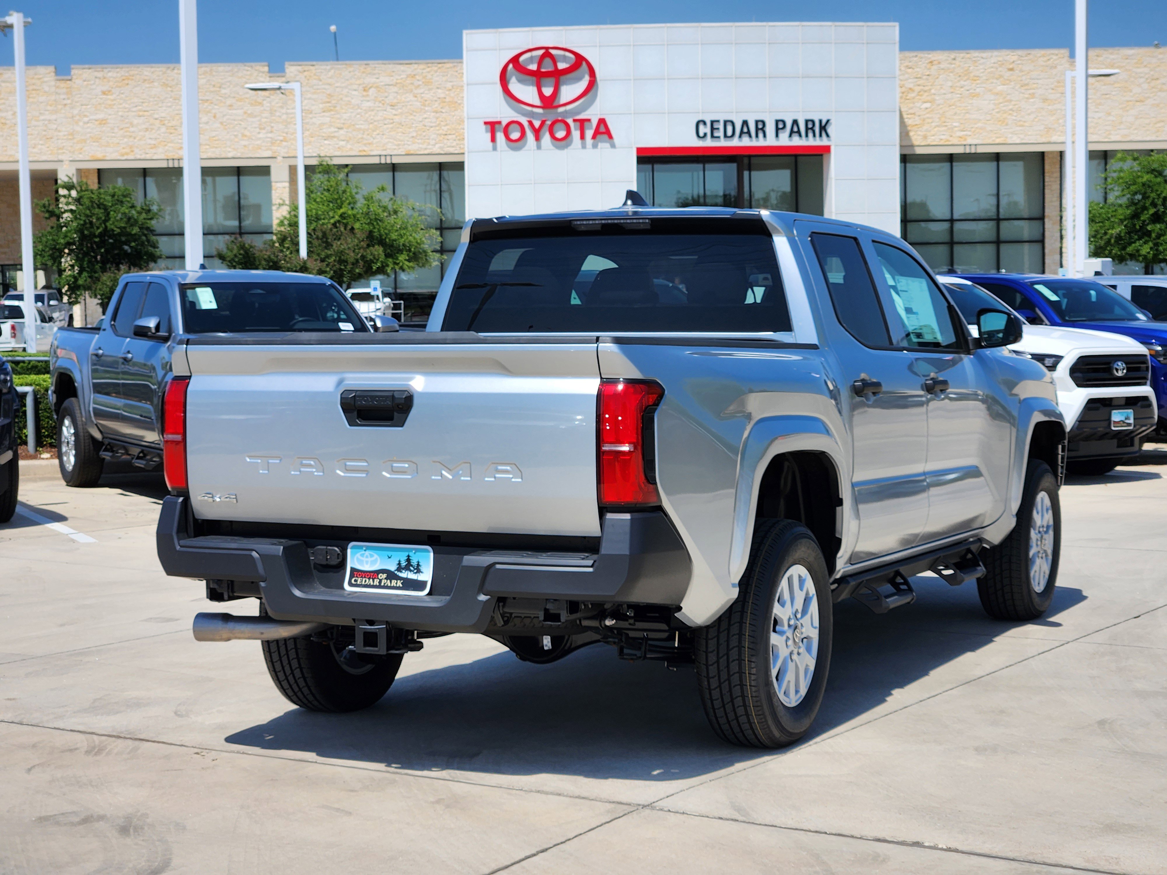 Vehicle image 3 of 22