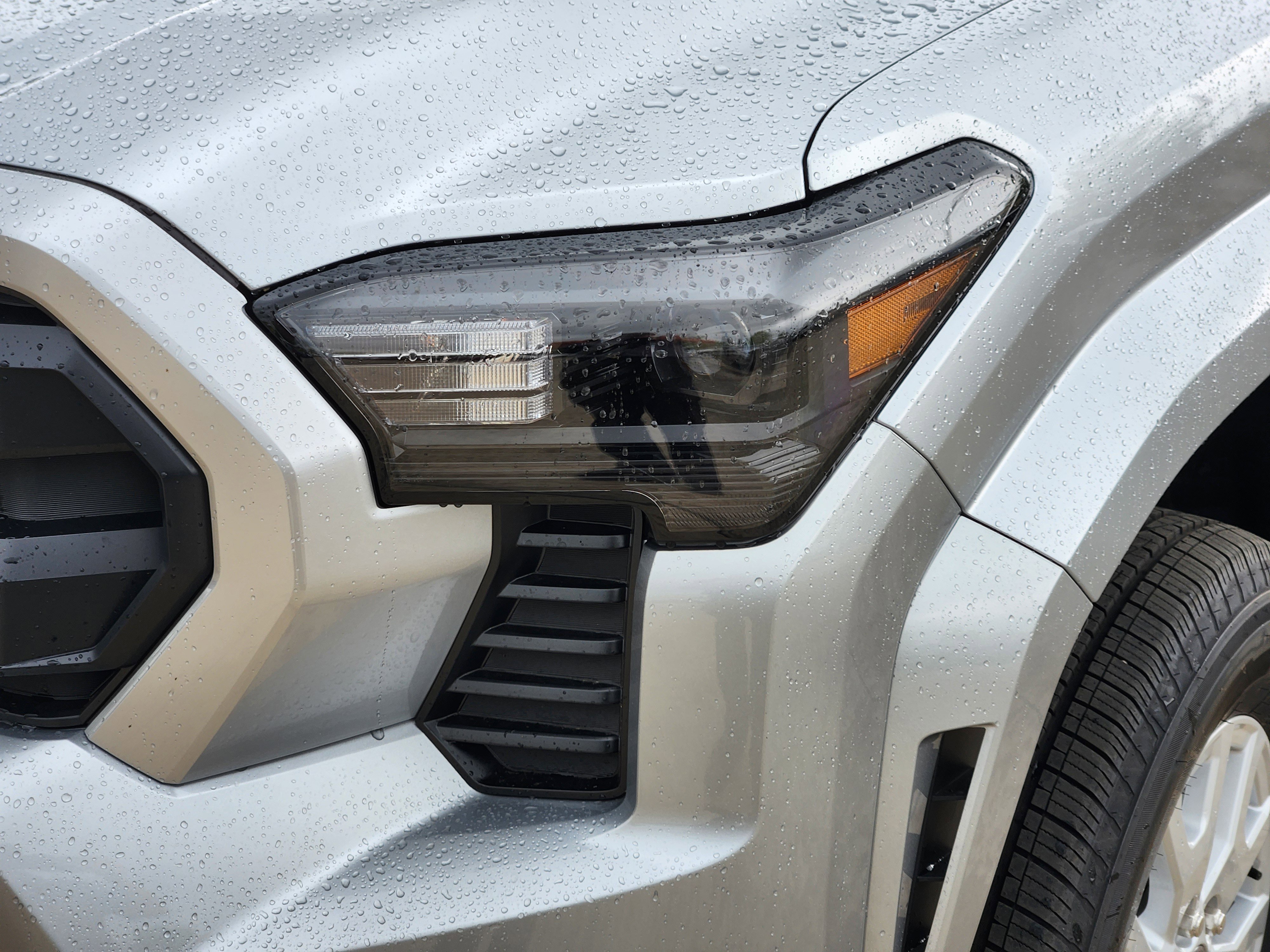 Vehicle image 5 of 22