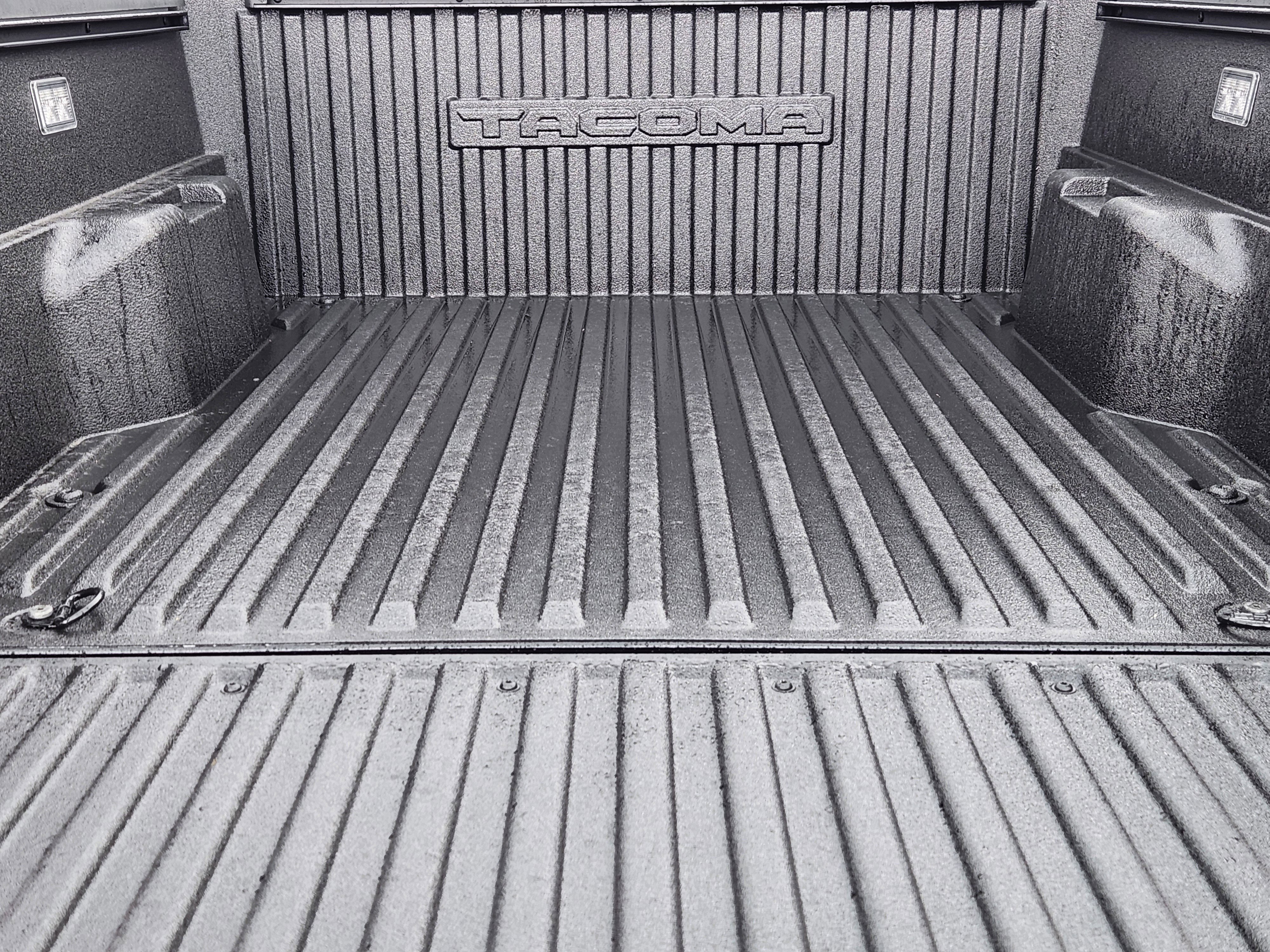 Vehicle image 22 of 22