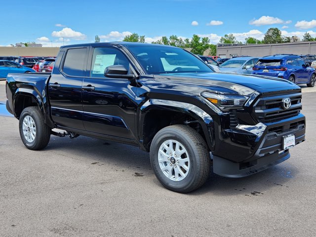 Vehicle image 4 of 12