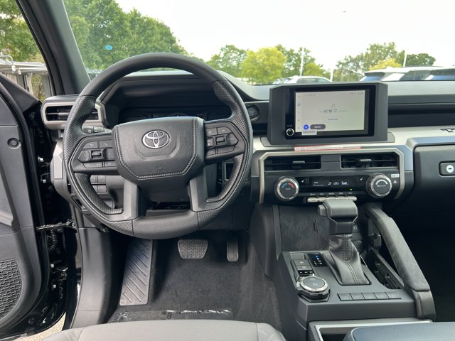 2025 Toyota Tacoma SR5 Image 9 of 10