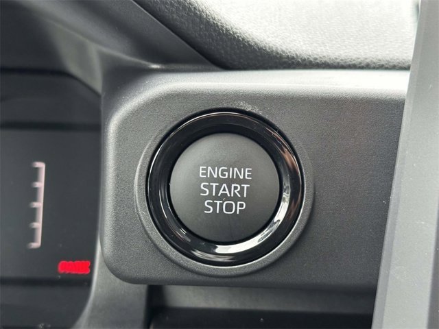 2025 Toyota Tacoma SR5 Image 21 of 25