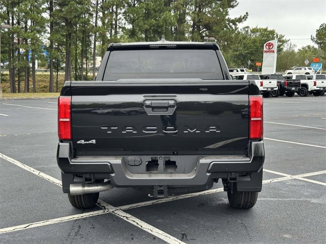 2025 Toyota Tacoma SR5 Image 5 of 25