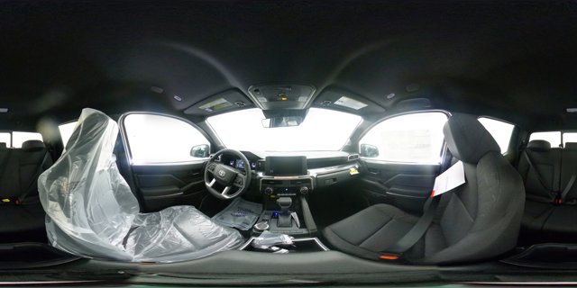 Vehicle image 32 of 33