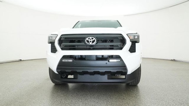 Vehicle image 7 of 33