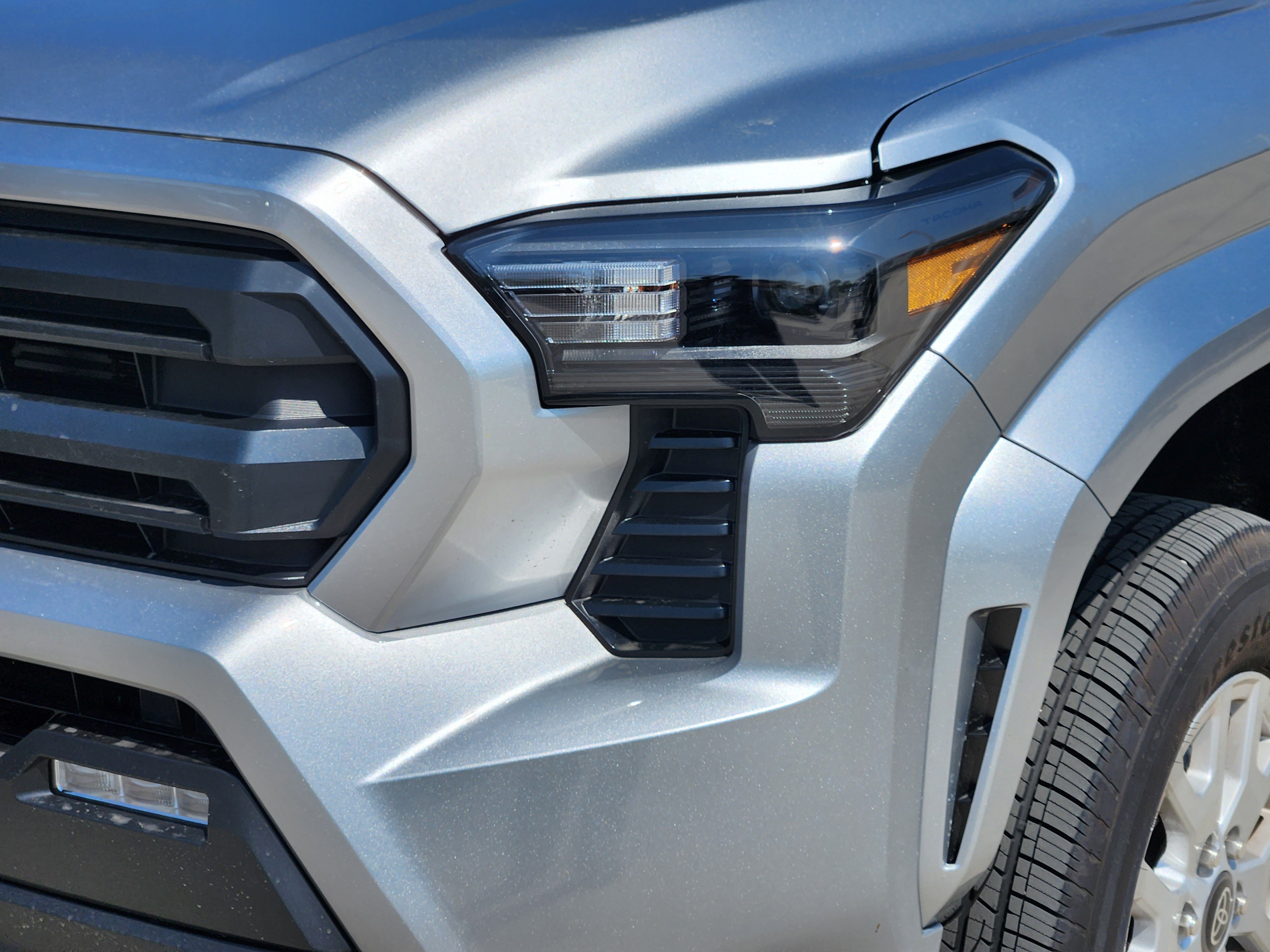 Vehicle image 5 of 22