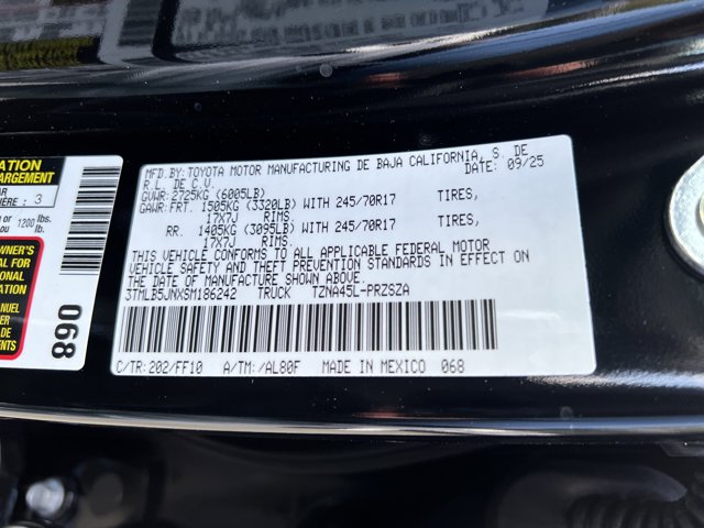 2025 Toyota Tacoma SR5 Image 10 of 10