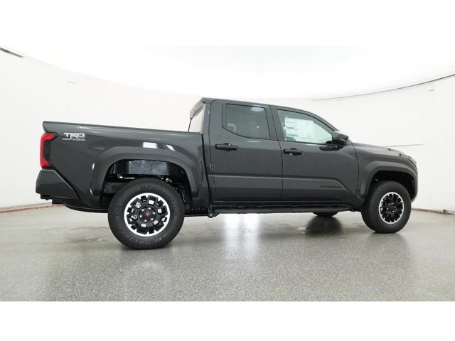 Vehicle image 15 of 32