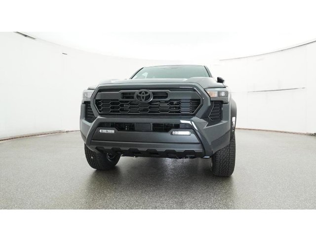 Vehicle image 7 of 32