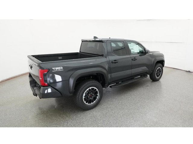 Vehicle image 19 of 32
