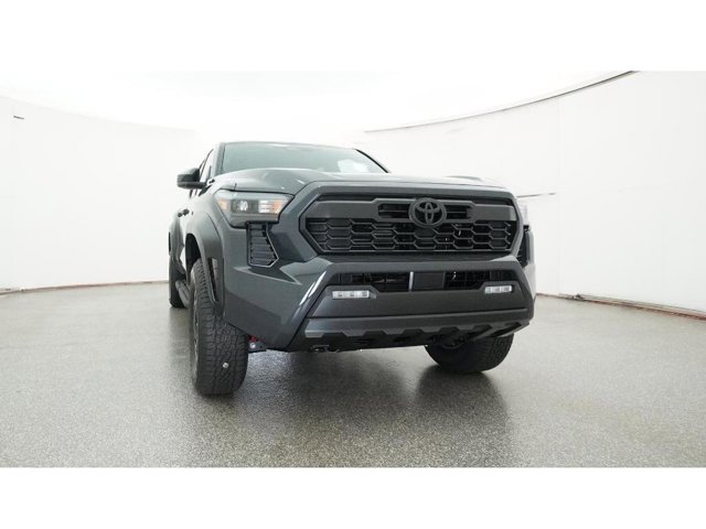 Vehicle image 13 of 32